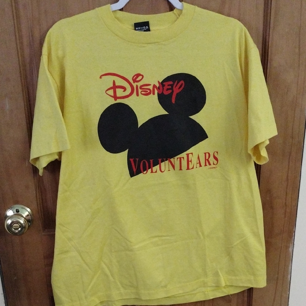 XL Yellow T-Shirt with Black Mickey Design Voluntears